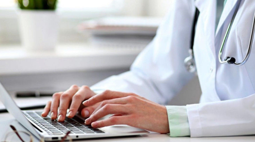 Începând cu 1 martie, certificatele de concediu medical vor fi eliberate exclusiv în format digital.