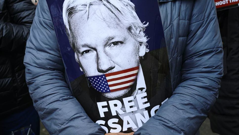 Ассанж решил обжаловать решение суда об экстрадиции в США.