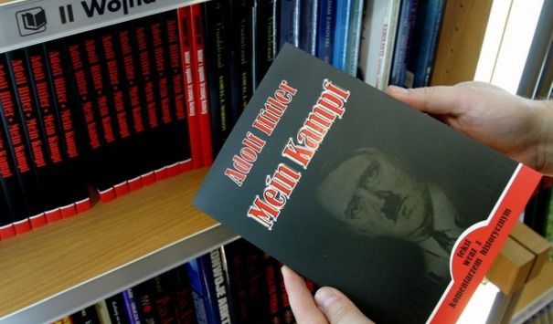 «Майн кампф» была внесена в Федеральный список экстремистских материалов в 2010 году.