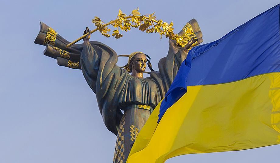 Украина потребовала от Bloomberg перекрасить карту с «ничейным» Крымом.
