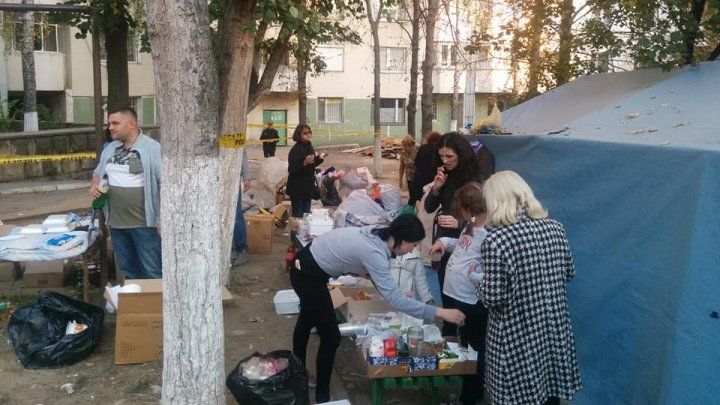 Пункт сбора помощи, пострадавшим во время взрыва на Рышкановке, закрыли.