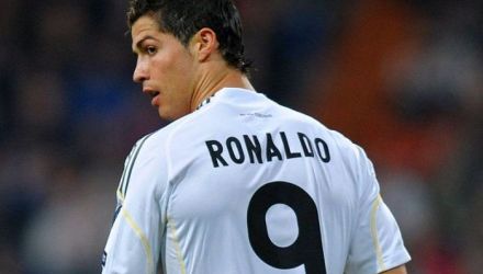 Etapa viitoare, Realul se deplasează la Sevilla, iar Granada joacă acasăcu Depor.