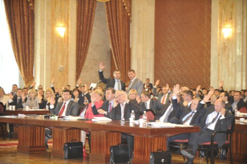Закон о равенстве шансов был утвержден голосами 53 депутатов в мае прошлого года. Фото: esp.md