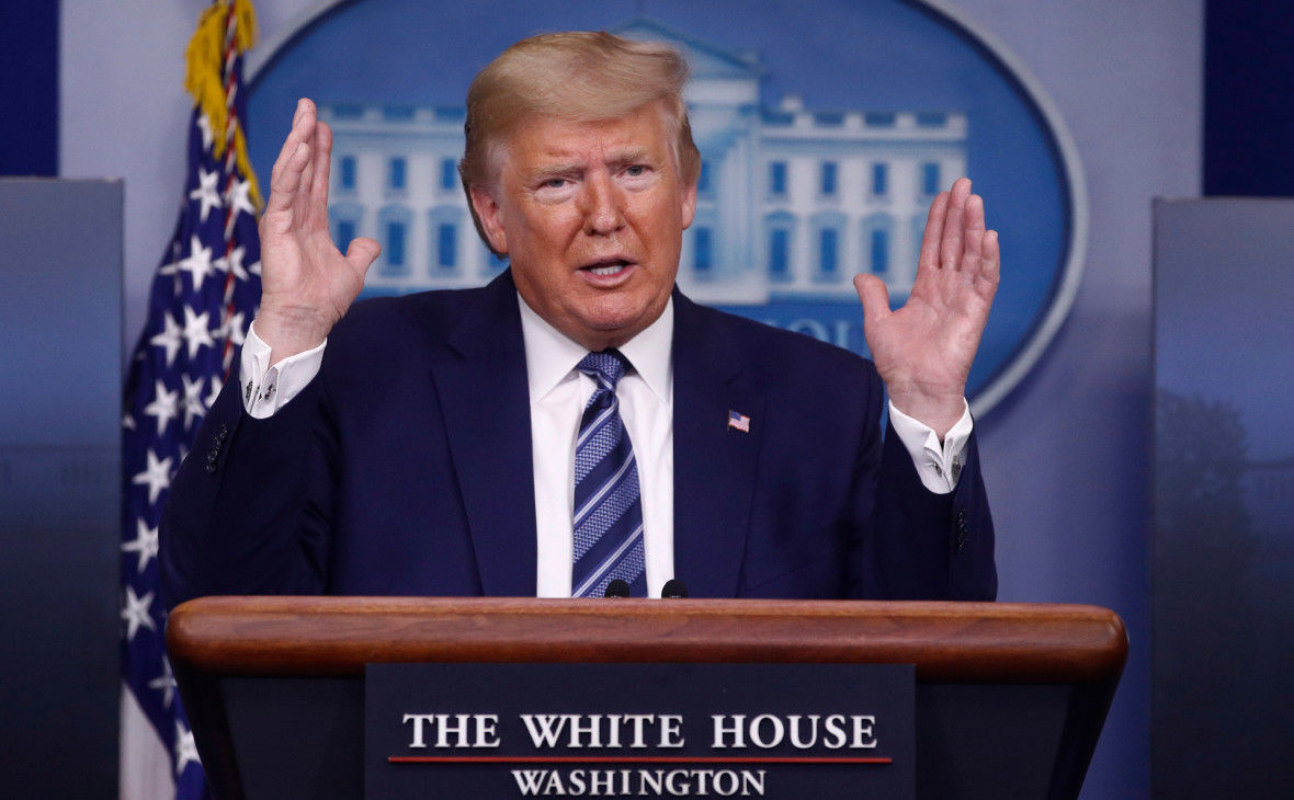 Трамп пригрозил высокими пошлинами на нефть.