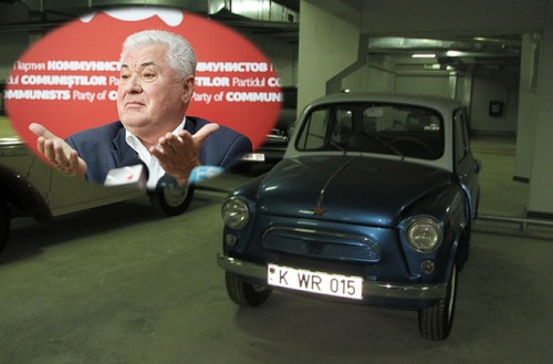 Cel puţin două dintre maşinile utilizate pe timpul primului preşedinte al Republicii Moldova, Mircea Snegur, au ajuns din garajul statului în colecţia de maşini retro a ex-preşedintelui comunist Vladimir Voronin.