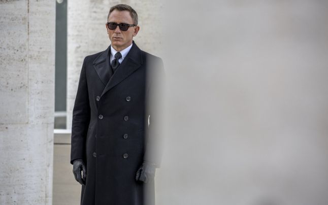 Daniel Craig ar fi semnat contractul pentru viitorul film Bond 25. 