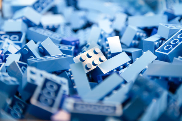 Cum arată cel mai înalt turn de Lego, de 36 de metri