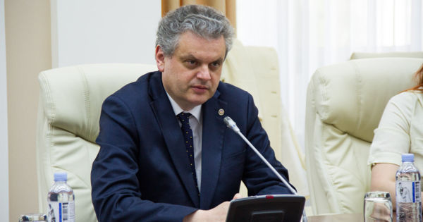Вице-премьер по вопросам реинтеграции Олег Серебрян.