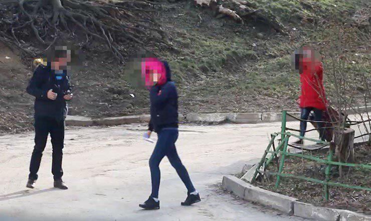 Было установлено,что подозреваемые занимались незаконной деятельностью более года.