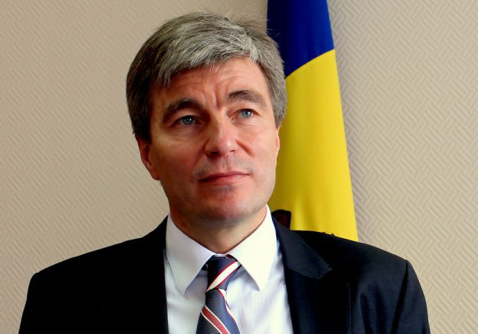 Евгений Карпов идет девятым по избирательному списку ЛДПМ.