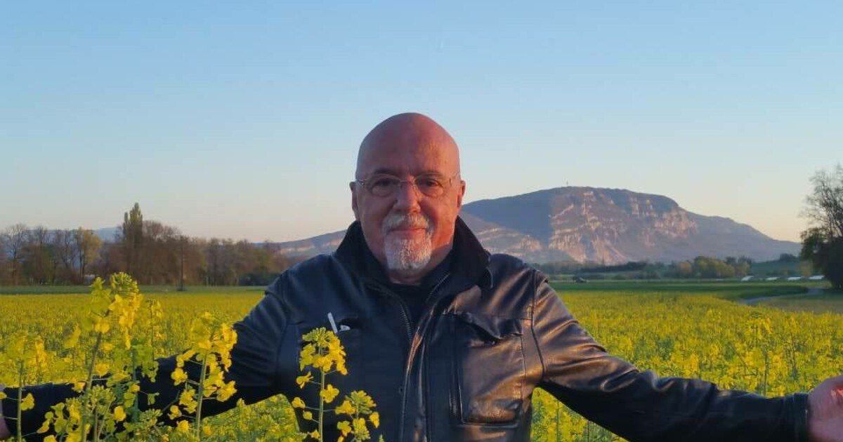 Пауло Коэльо назвал войну в Украине "кризисом" и призвал не начинать "русофобию".