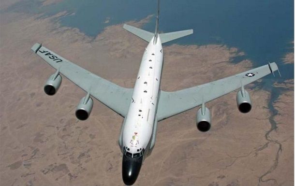 Во вторник два американских самолета провели разведку близ российских рубежей на Черном море, в среду - три.