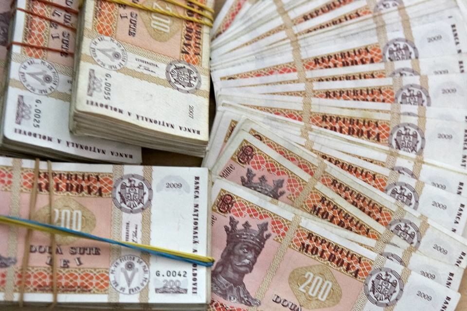 По мнению Ионицэ, государство ежегодно теряет около 10 млн леев на выдачу этих справок. Фото: moldova.org.
