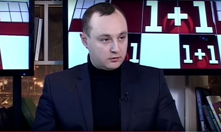 Депутат от Партии социалистов Влад Батрынча.