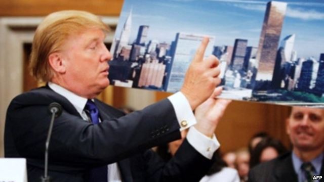 Миллиардер Дональд Трамп планирует построить в России крупный офисный центр по аналогии с нью-йоркским небоскребом Trump Tower. Фото: svoboda.org