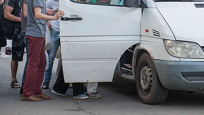 Яловенская полиция расследует все обстоятельства поездки.