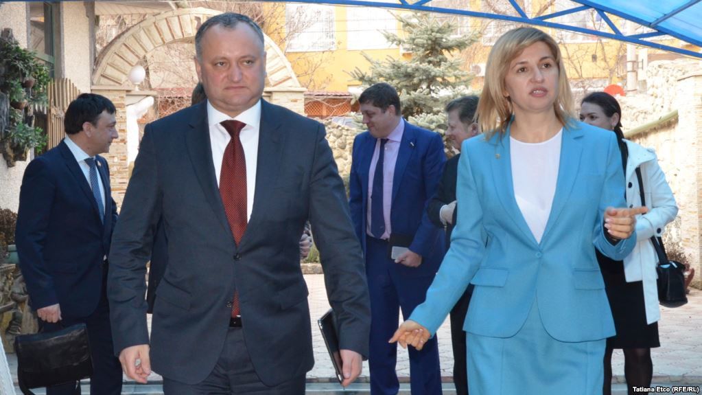 Igor Dodon și Irina Vlah revoltați că Filip și Candu strică relația cu Rusia. Foto: europalibera.org