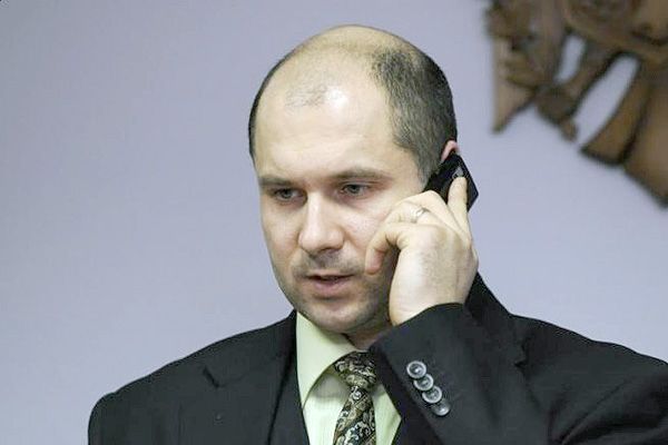 Молдова никогда на протяжении своей истории не имела опыта самоуправления. Ею всегда управлял кто-то извне.