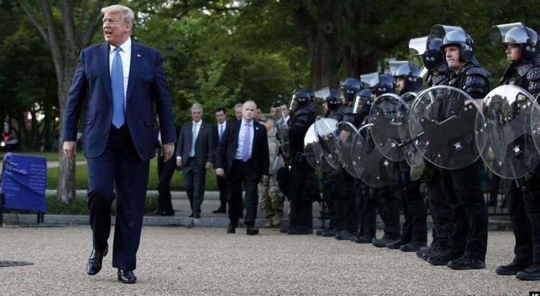 Трамп похвастался поддержкой полицейских.