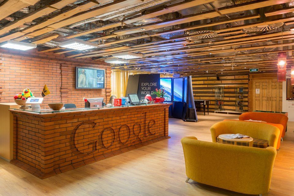 Сотрудники Google начали увольняться из-за сотрудничества с Пентагоном.