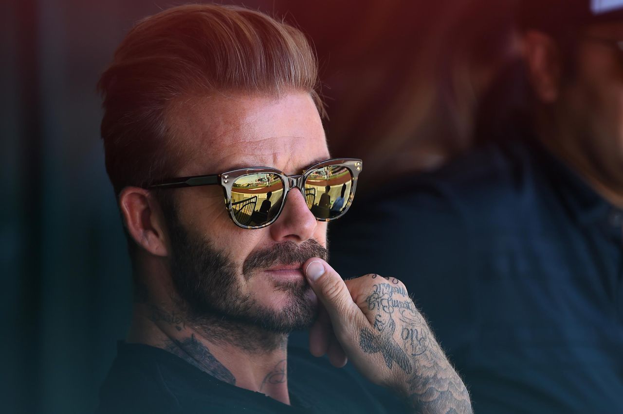 David Beckham s-a lăsat înconjurat de 10.000 de țânțari. Motivul. Foto: algemeiner.com