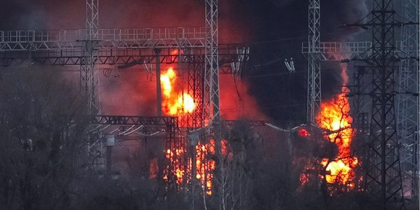În Ucraina sunt introduse întreruperi de urgență ale energiei din cauza atacurilor cu rachete.