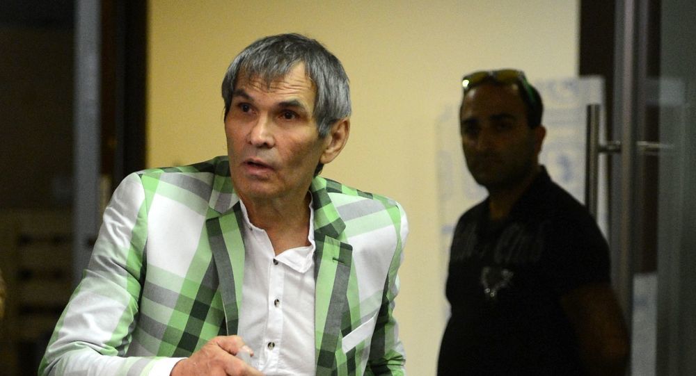 Алибасову кажется, что он в Чечне в лихие 90-е.