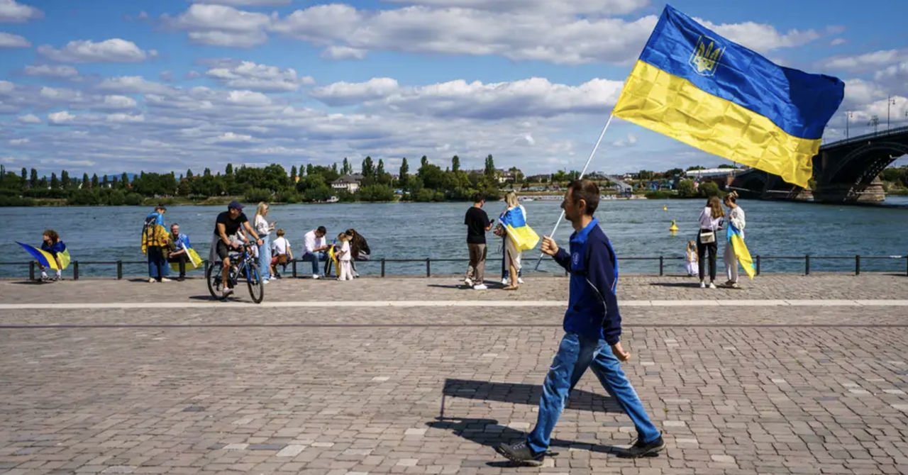 ЕК хочет лишить защиты в ЕС украинцев призывного возраста.