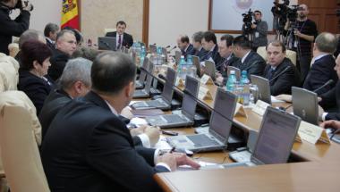Va fi sancţionată şi utilizarea neautorizată a simbolurilor particulare înregistrate