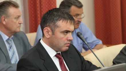 Chetraru a refuzat să spună despre ce politicieni anume este vorba.