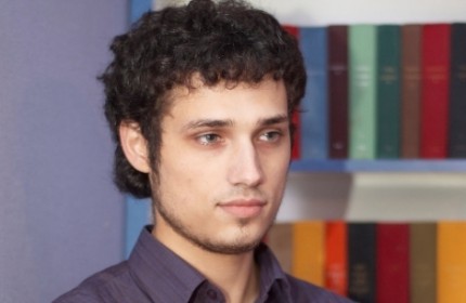 Политический аналитик Денис Ченушэ.