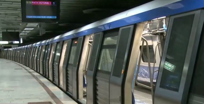 В Бухаресте профсоюзы метрополитена устроили стихийный протест.