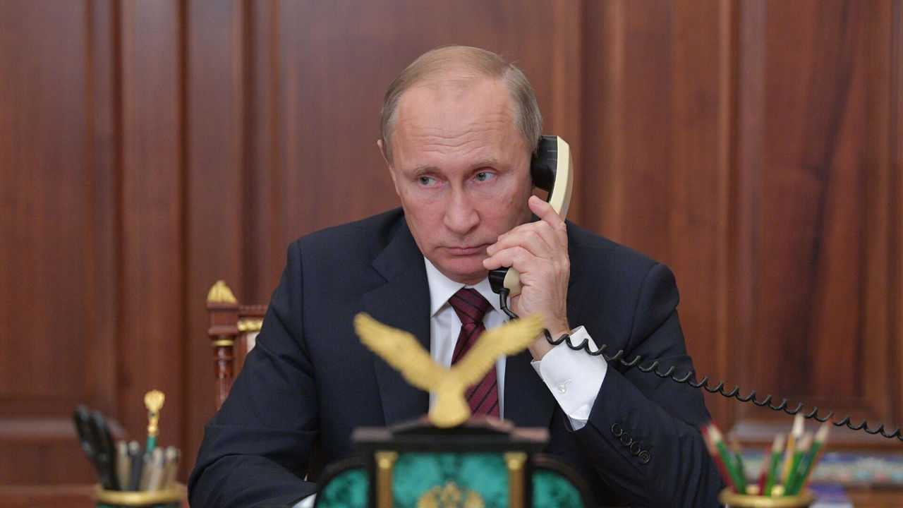 На заседании Евросовета разгорелись дебаты о том, стоит ли звонить Путину.