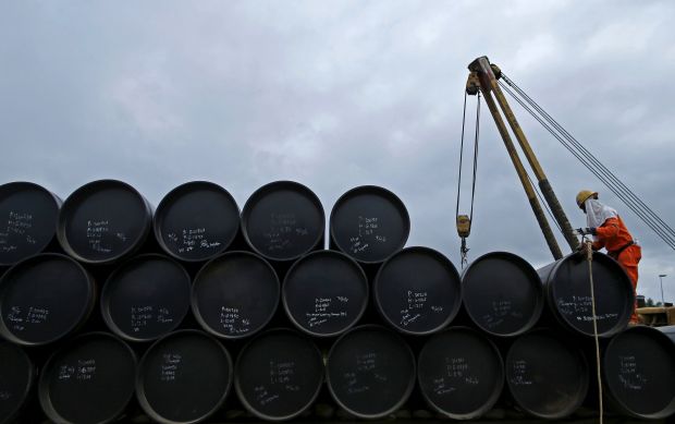 МЭА повысило прогноз роста спроса на нефть.