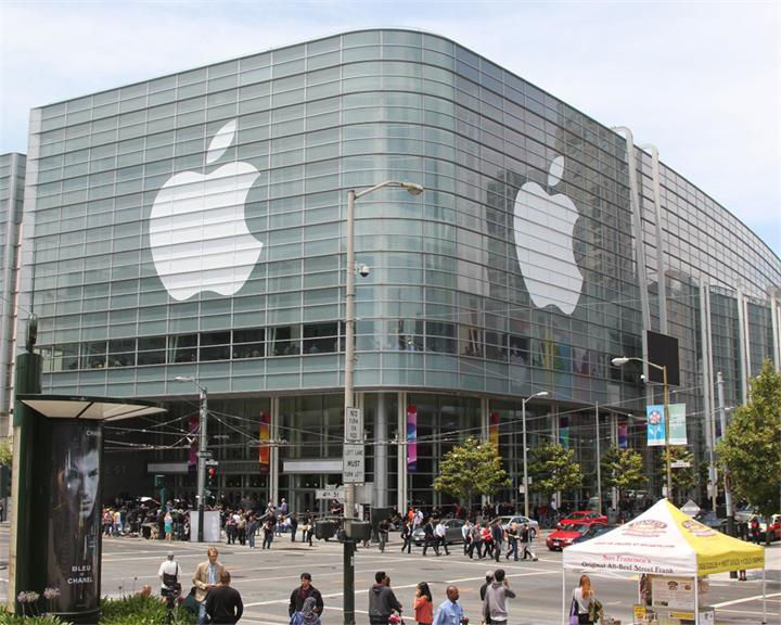 Apple представит гарнитуру смешанной реальности весной 2023 года.