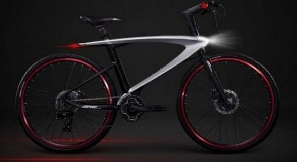 Chinezii au inventat bicicleta-smartphone cu 4 GB de RAM. Foto: business24.ro