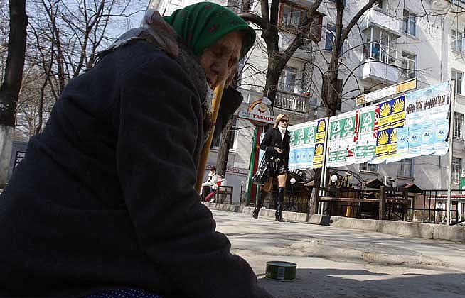 Молдова стабильно бедна.