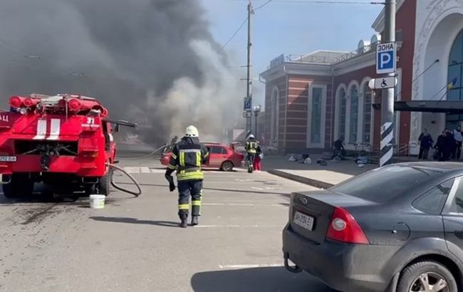 Обстрел вокзала в Краматорске: погибли 50 человек, среди них 5 детей.