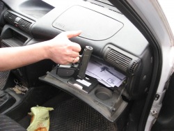 Conform procedurii stabilite arma a fost remisă Comisariatului de poliţie raional