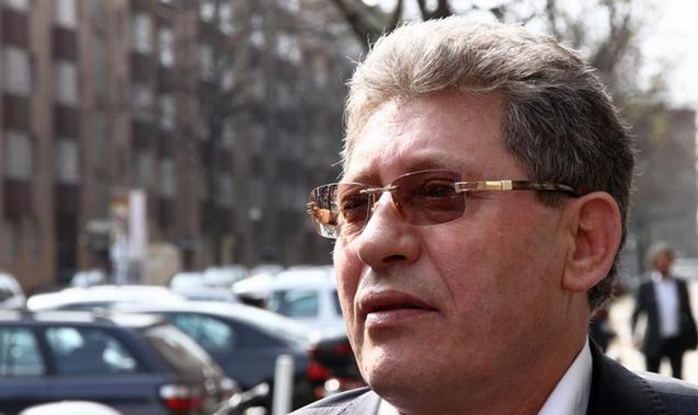Михай Гимпу признался, что у него нет румынского гражданства. 