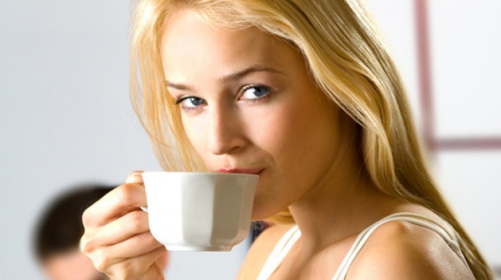 Cercetatorii australieni au descoperit ca cinci cesti de cafea pe zi pot duce la obezitate.