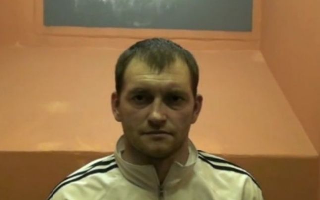 În acelaşi timp, raportul medico-legal aducea la cunoştinţa instanţei că deţinutul are şi o afecţiune psihică. 