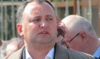 Acuzaţii reciproce pe reţelele de socializare, între liderul PSDM , Victor Şelin, şi liderul PSRM, Igor Dodon
