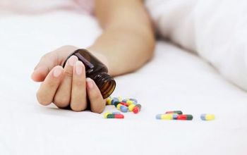 Deocamdată nu se cunoaşte ce a determinat-o să-şi pună capăt zilelor