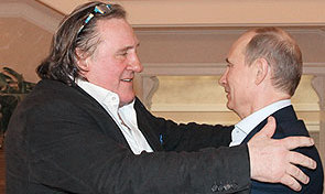 Vladimir Putin i-a acordat joi cetăţenia rusă actorului francez Gérard Depardieu.
