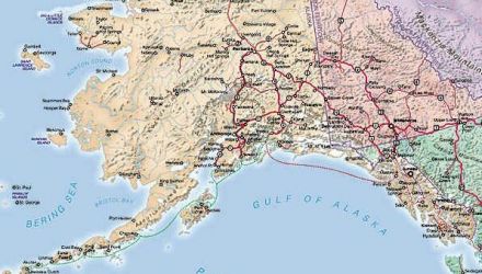Conform centrului de supraveghere a tsunami-urilor în Oceanul Pacific, niciun tsunami de amploare nu este aşteptat în urma acestui seism.
