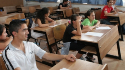 Numărul copiilor străini care învaţă în Italia a crescut, în ultimii 10 ani, de la 200 de mii până la 800 de mii.