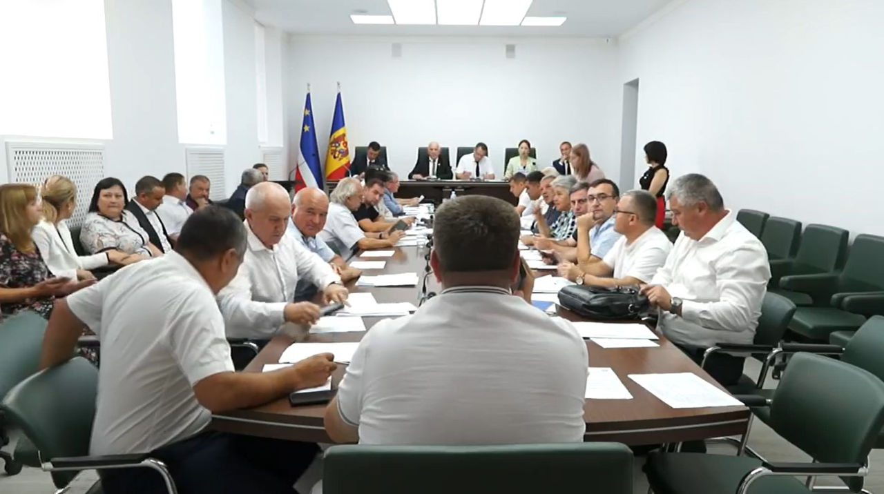 НСГ требует отменить решение о приостановке лицензии на вещание 6 телеканалов.