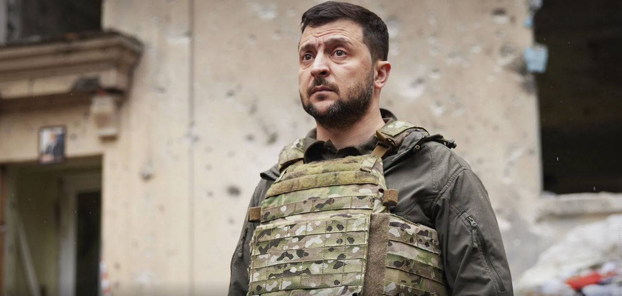 Шустер: Для Зеленского в начале войны держали наготове аварийный поезд.