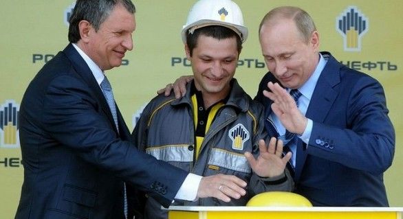 Moscova a poleit la suprafaţă privatizarea Rosneft, cel mai mare producător de petrol al Rusiei.